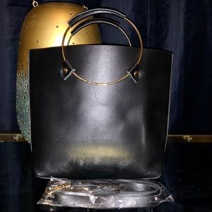 NWT❤️Genuine Leather Tribe Alive Handbag